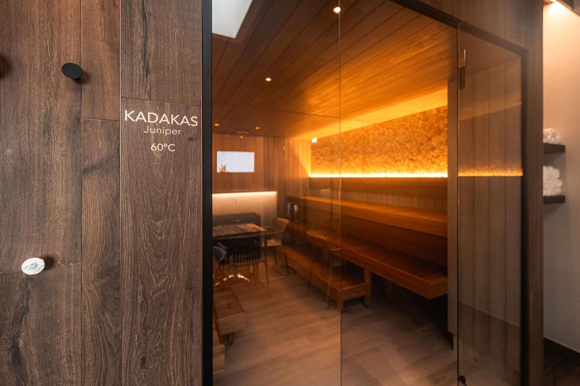 Oe Seaside Suites & Spa Kuressaare Exteriör bild