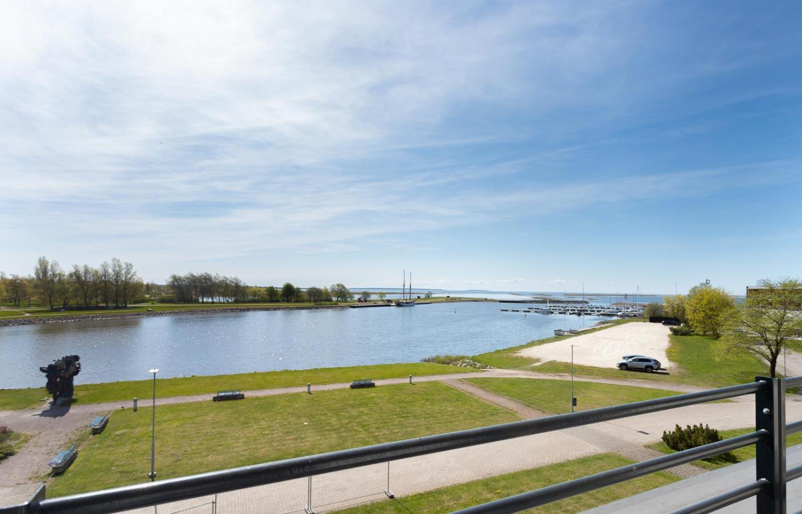 Oe Seaside Suites & Spa Kuressaare Exteriör bild